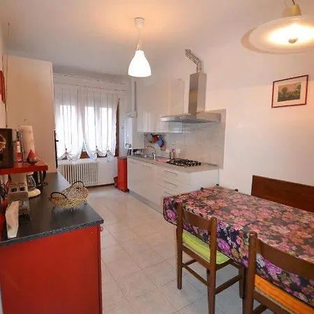 Santa Marina 5896 Apartment *